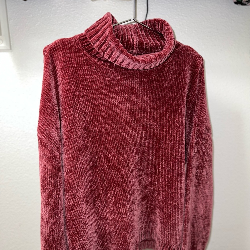 Forever 21 Oversized Knit Velvet Turtleneck - Large
